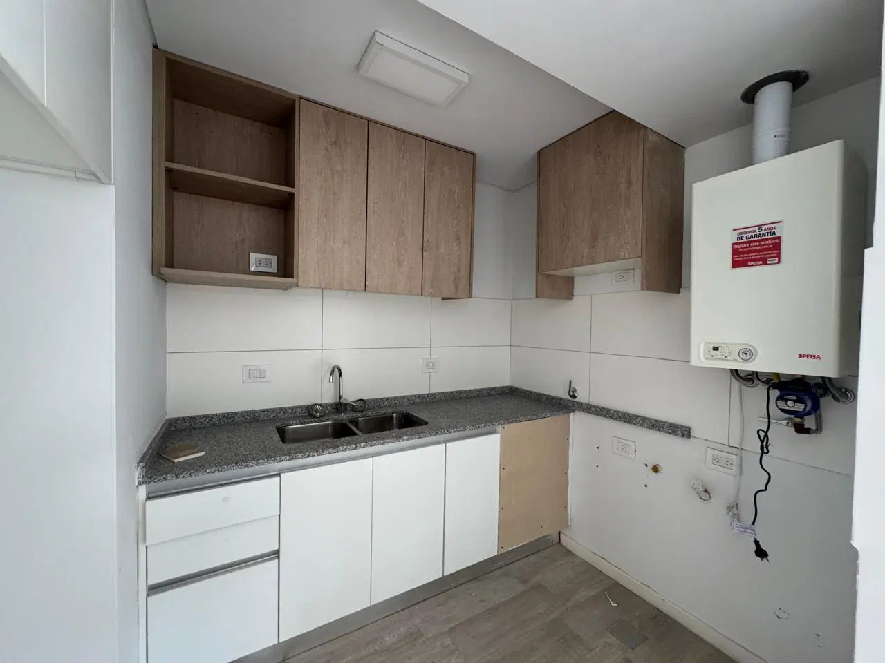 En Venta Duplex 3 dorm. en complejo Distrito 20 B° Poeta Lugones 1