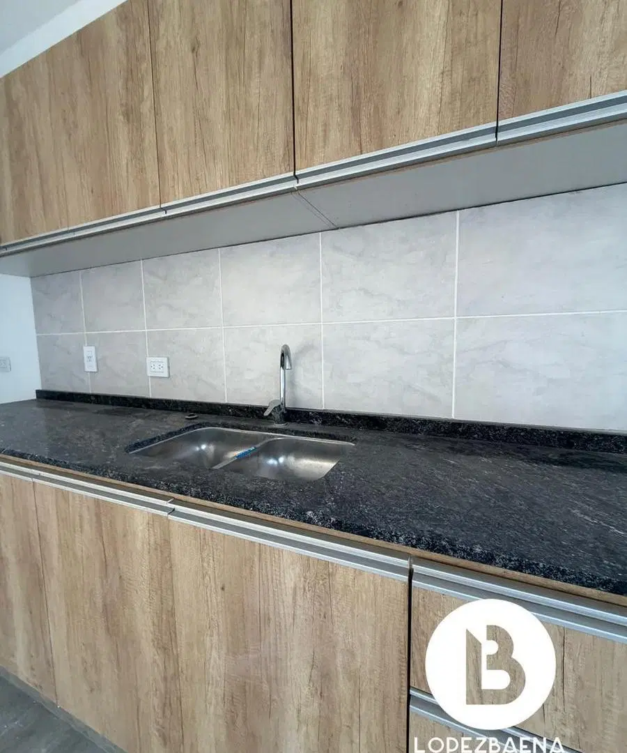 Vendo Duplex 2 dormitorios y 2 baños en San Ignacio Village (Manantiales II) Frente plaza 1