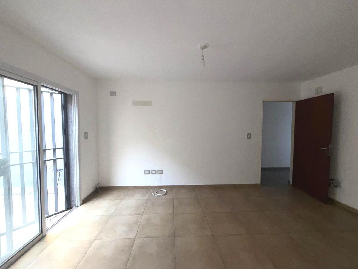 Foto de Departamento de 1 Dormitorio con Gran Patio Propio – ¡Listo para Habitar!, imagen 3