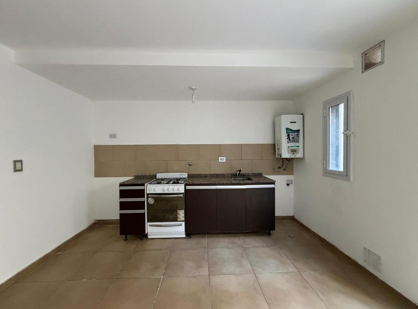 Foto de Departamento de 1 Dormitorio con Gran Patio Propio – ¡Listo para Habitar!, imagen 4