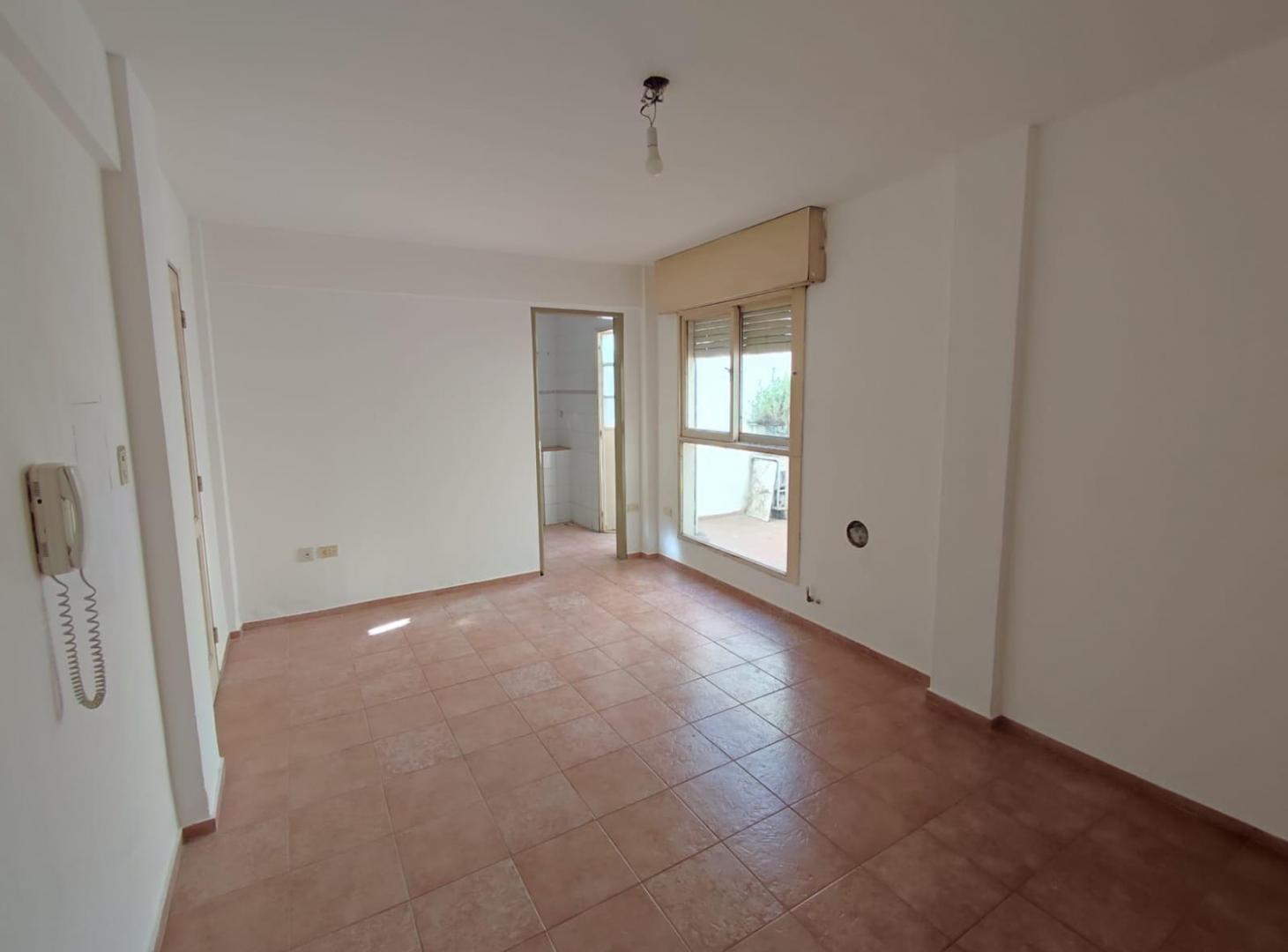 Foto de DEPTO 3 DORM CON PATIO A MTS DE NUEVO CENTRO, imagen 4
