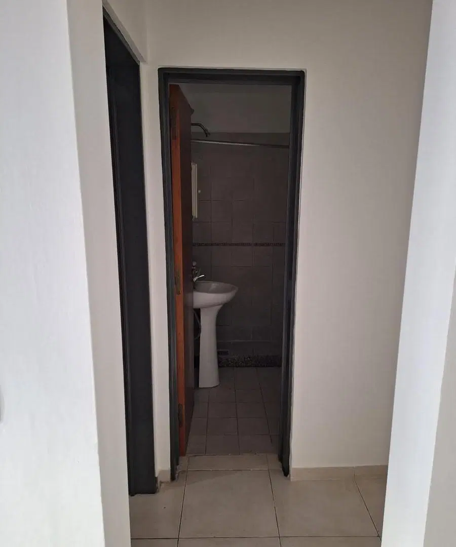 Amplio Departamento en Alquiler 1 dorm más 2 patios -Famatina al 100- GN 4