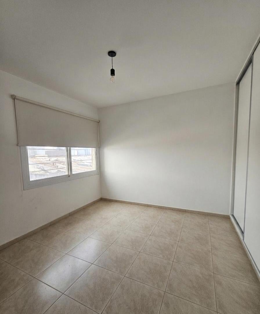 Foto de ALQUILER DÚPLEX DE 3 DORMITORIOS CÓRDOBA – Patio con asador, imagen 1