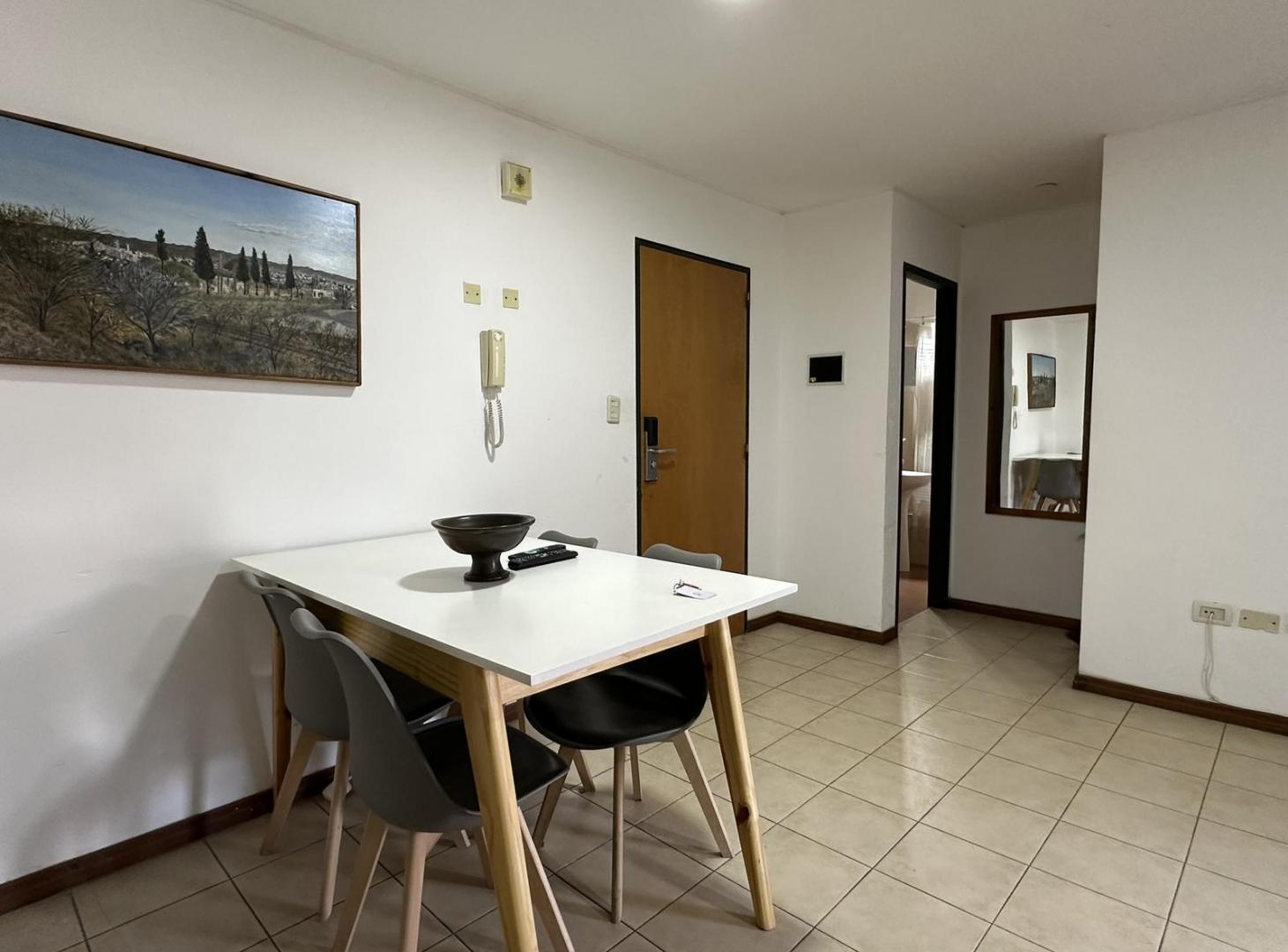 Foto de Alquiler - Departamento en Nueva Córdoba - 1 Dormitorio, imagen 2