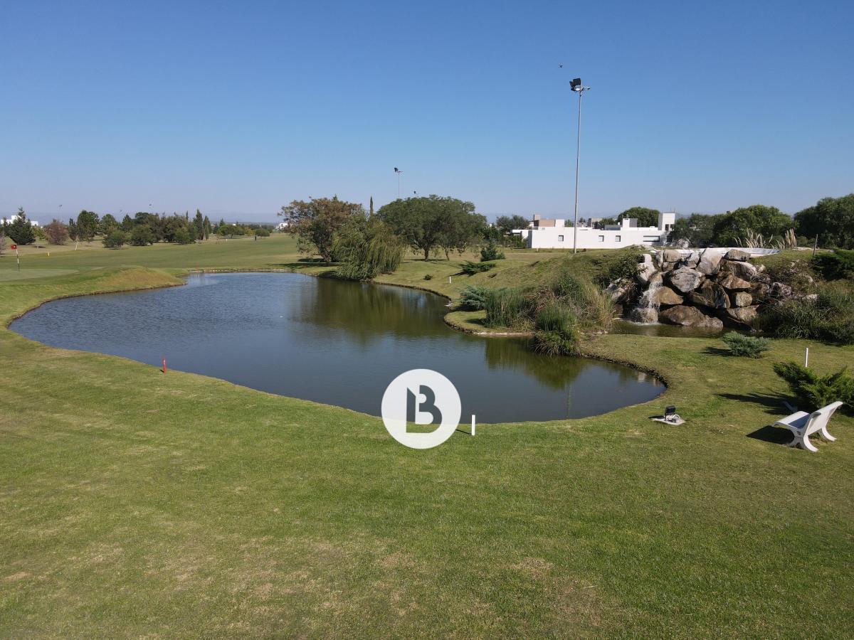 Foto de NO HAY MAS BARATO– LA CASCADA - Fondo Norte - Recibe propiedades y financia, imagen 4