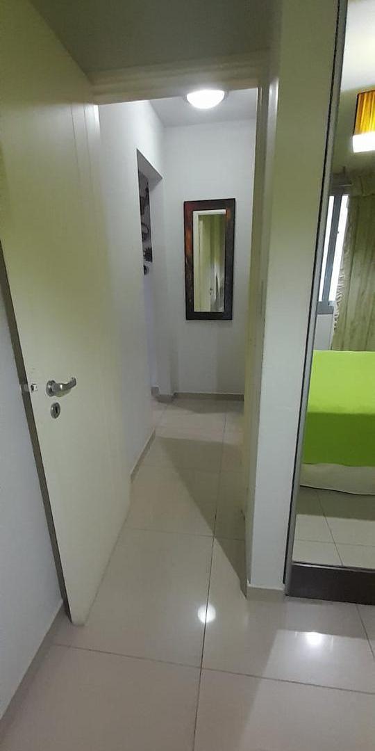 Foto de ALQUILER ANUAL DEPARTAMENTO CARLOS PAZ SUPER BIEN UBICADO! AMOBLADO 1D, imagen 2
