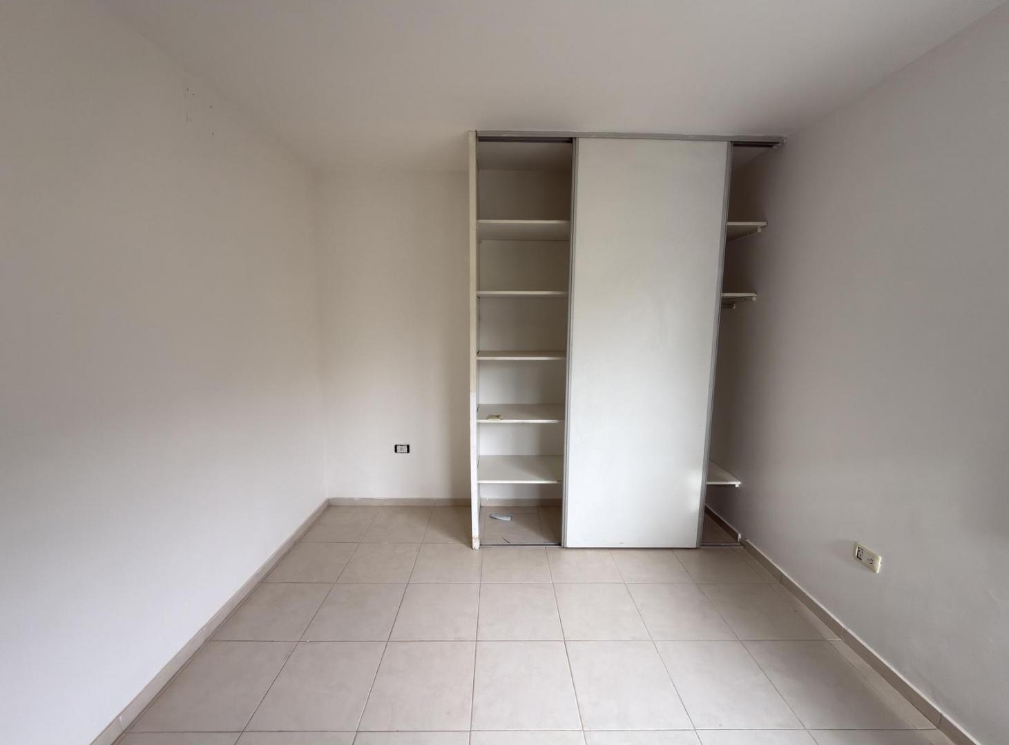 Foto de Venta Casa en Housing La Carmela 2 dormitorios a mts del VAS Villa, imagen 5