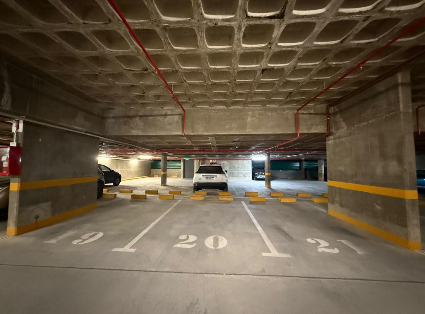 Foto de VENTA COCHERA EN OPERA PLAZA TORRE 1 SUBSUELO, imagen 1