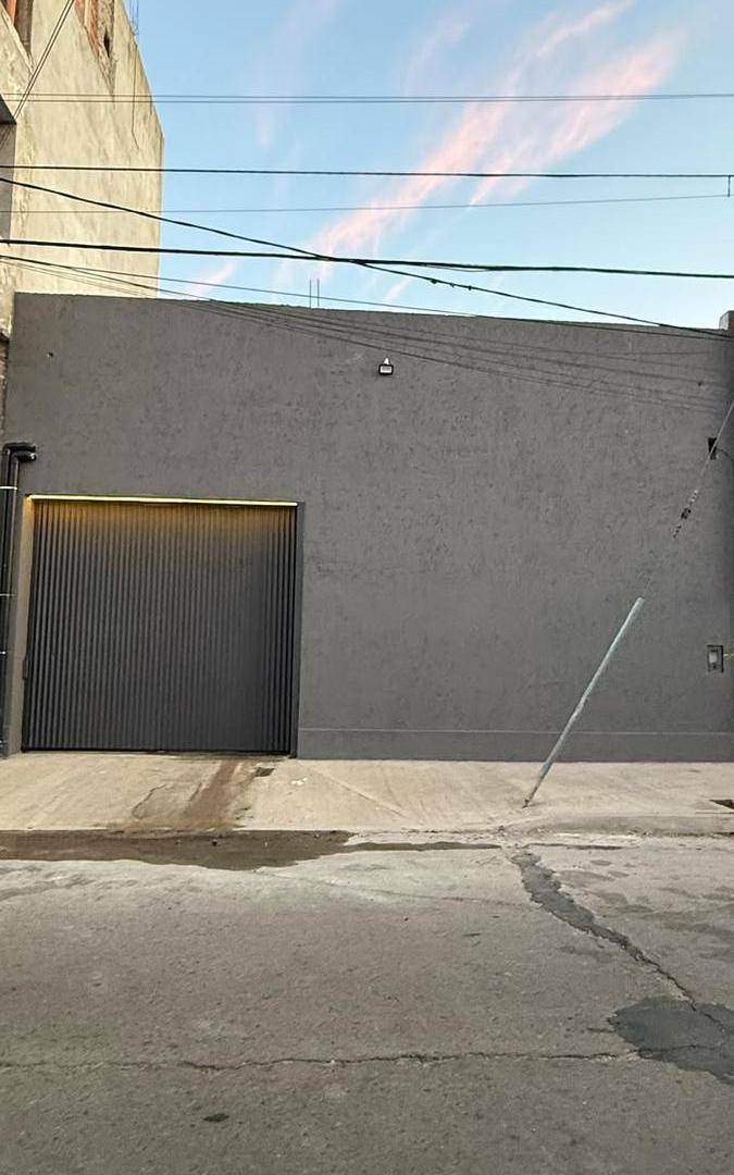 Foto de BARRIO PROVIDENCIA – Galpón 310 m² – Excelente ubicación, imagen 4