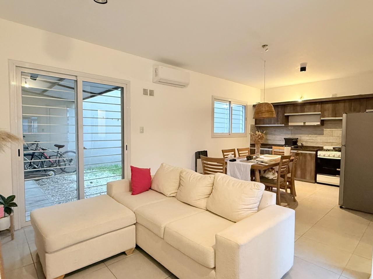 Foto de Lomas del Chateau – Duplex 2 dormitorios! - Hermoso!, imagen 1