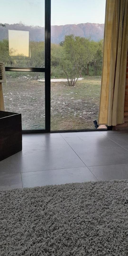 Foto de En Venta CASA EN LOS MOLLES Va. de Las Rosas!! TRASLASIERRA!! Terreno, imagen 2
