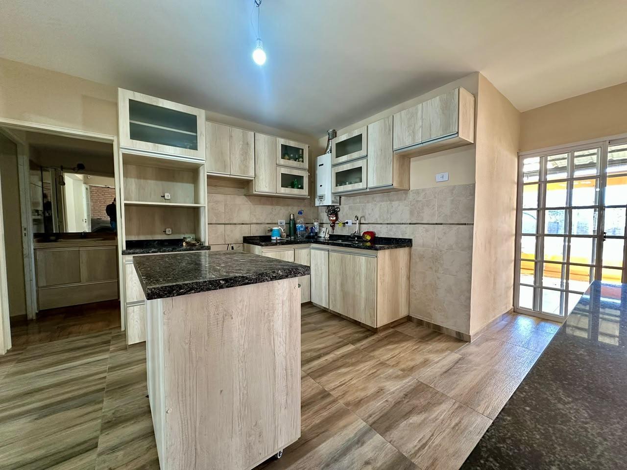 Foto de Venta Casa 2 Dormitorios - al lado del Río - Mendiolaza, imagen 1
