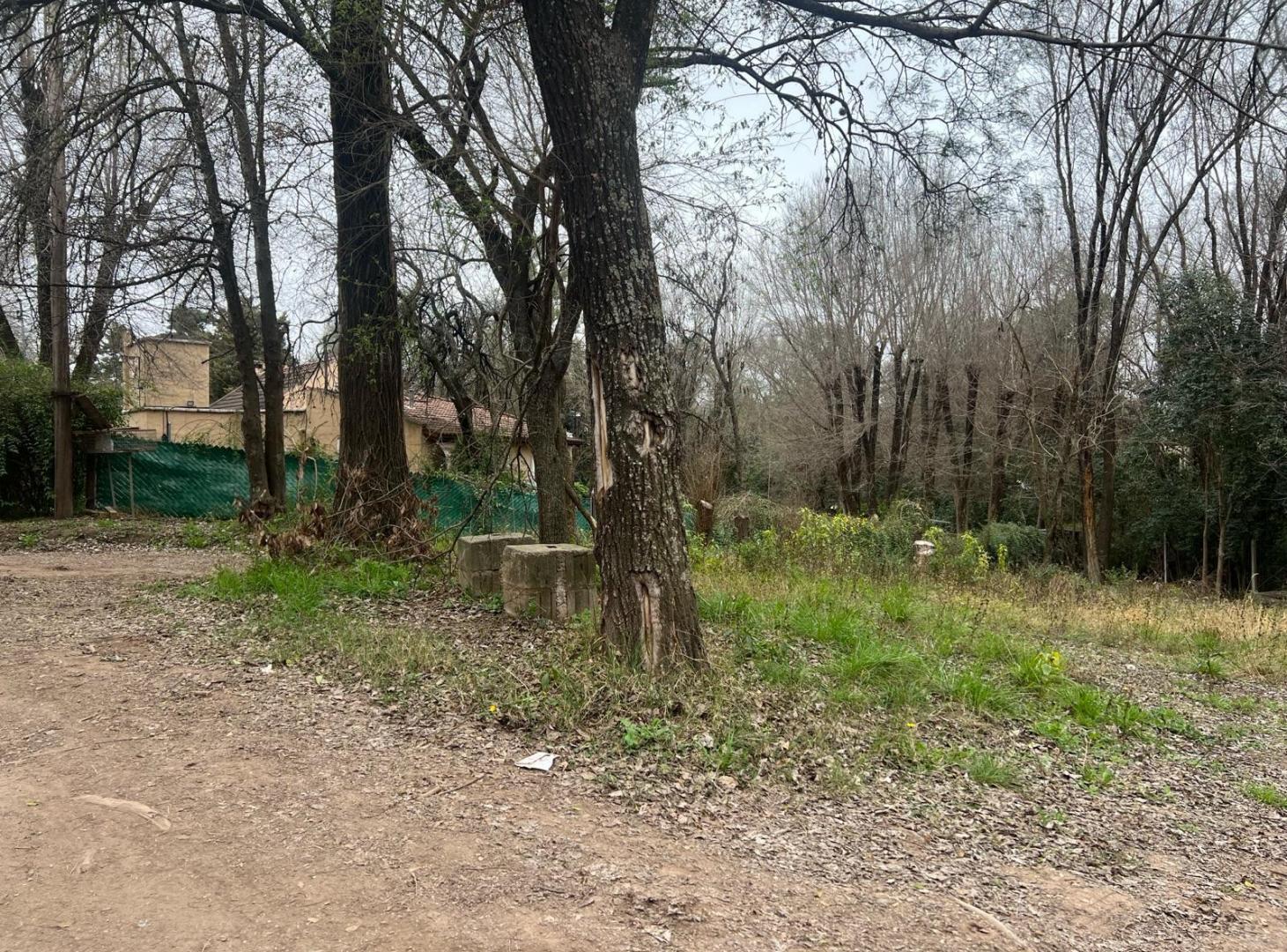 Foto de Venta Terrenos Contiguos/ 4728 mt / Invertí con Visión/ Villa Warcalde,, imagen 2