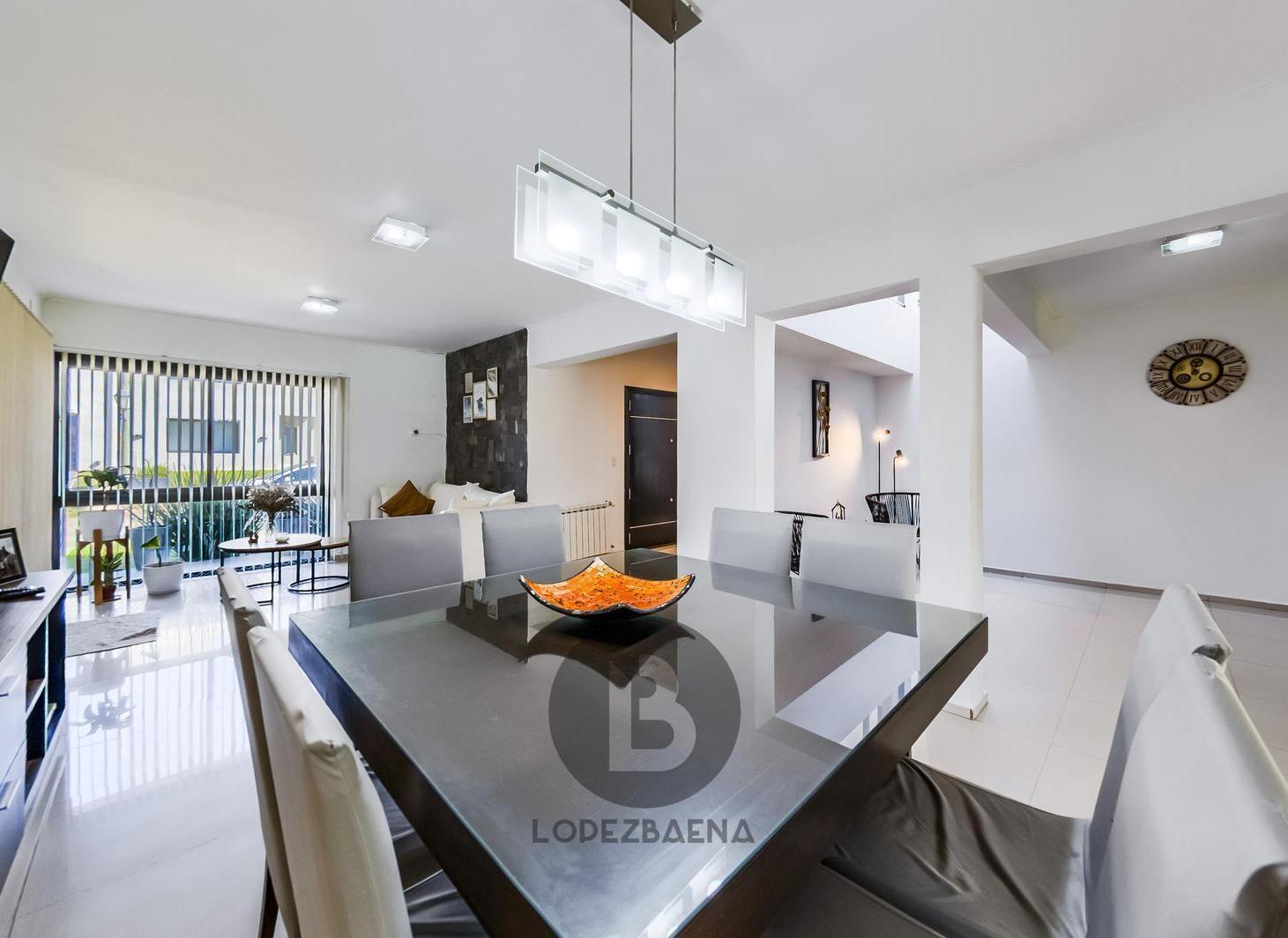 Foto de CASA 4 DORMITORIOS EN TEJAS TRES!!!, imagen 4