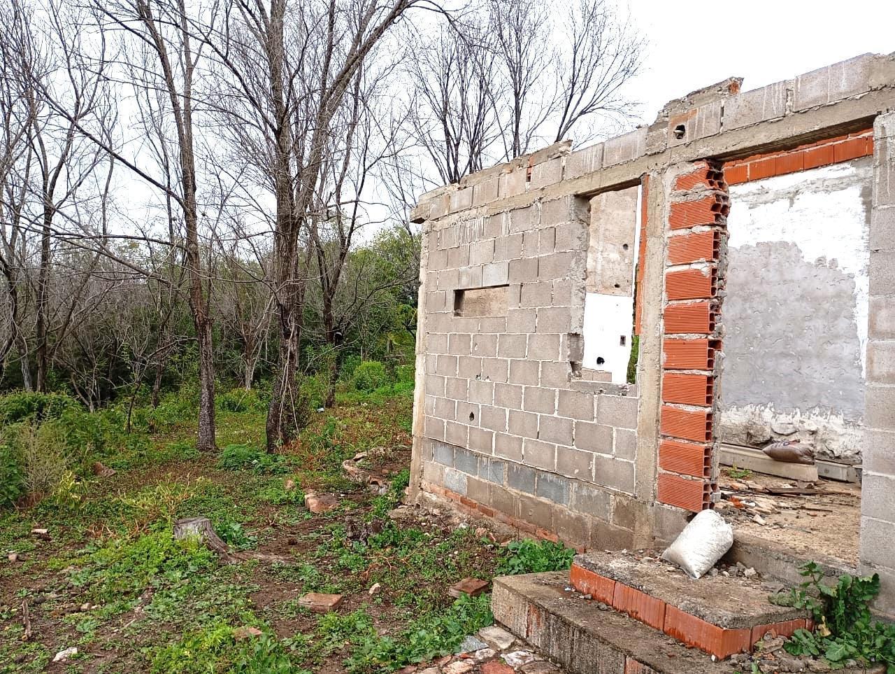 Foto de Terreno VENDO en La Falda con Escritura y construcción, imagen 2