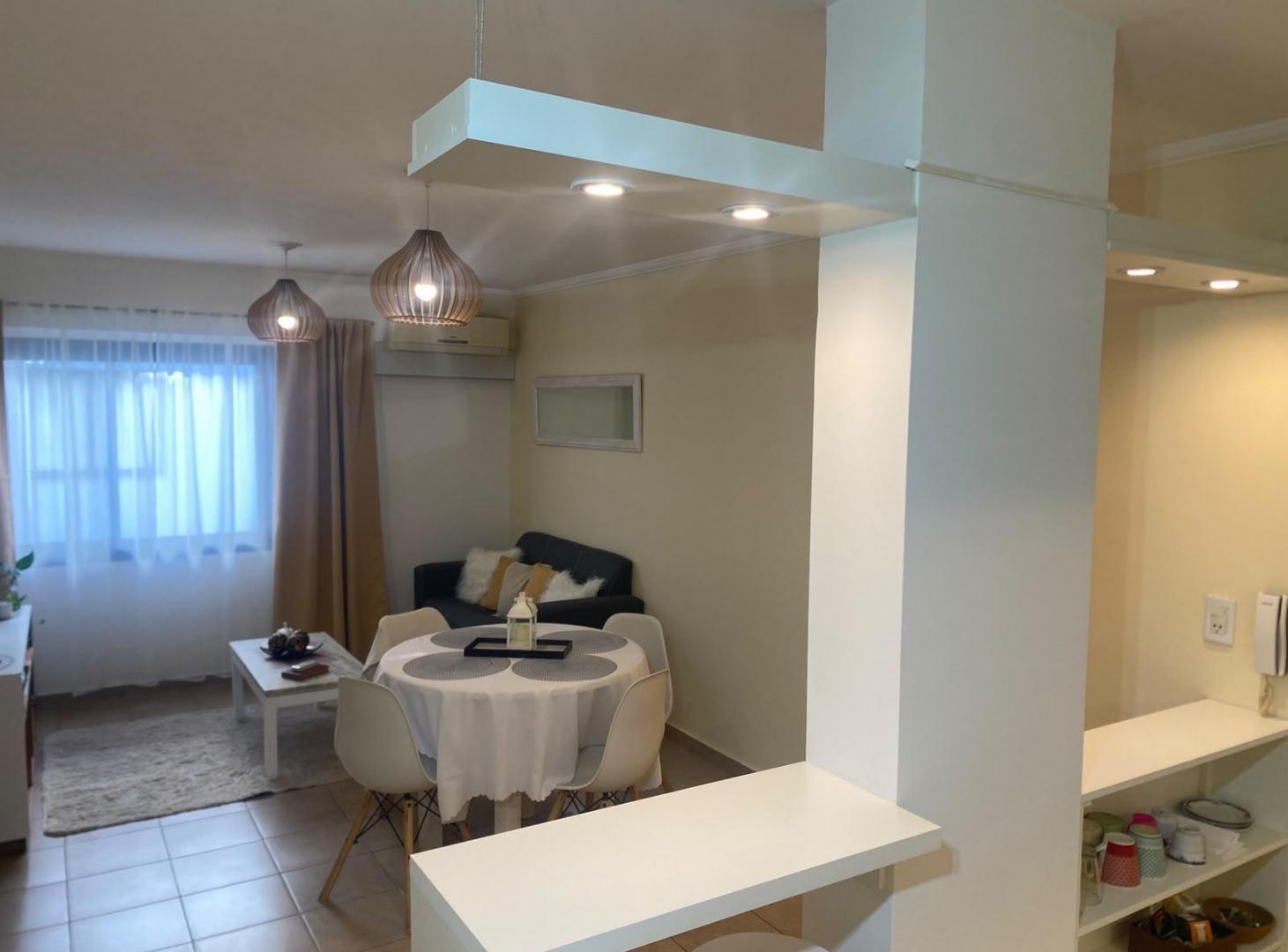 Foto de Departamento en venta Villa Carlos Paz, excelente ubicación-, imagen 2