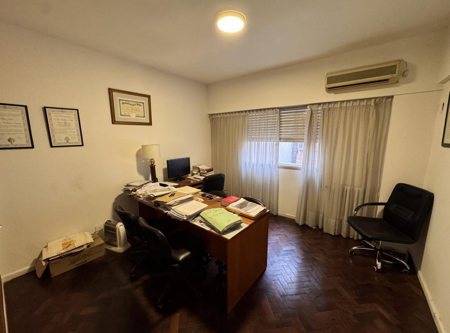 Foto de VENTA DEPTO SOBRE VELEZ SARFIELD AMOBLADO CENTRO, imagen 3