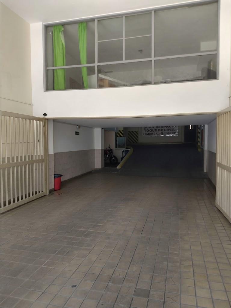 Foto de Cochera de fácil acceso y ubicación privilegiada en el Centro, imagen 4