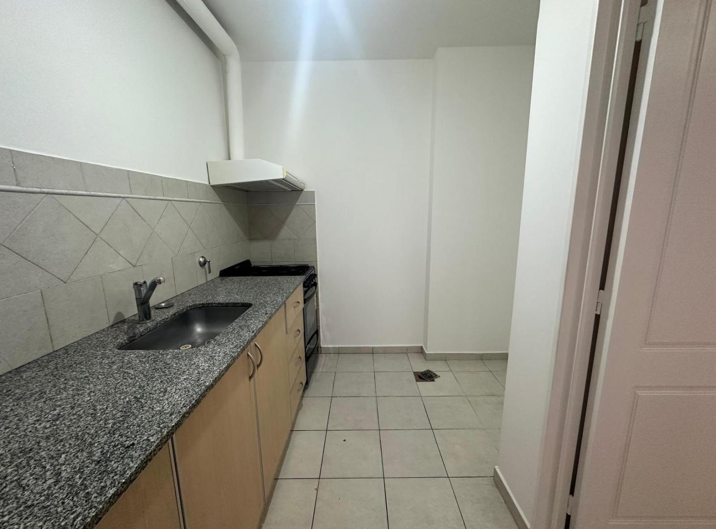 Foto de DEPARTAMENTO DE 1 DORMITORIO. EDIFICIO INARCO 20, LA MEJOR UBICACION DE, imagen 3