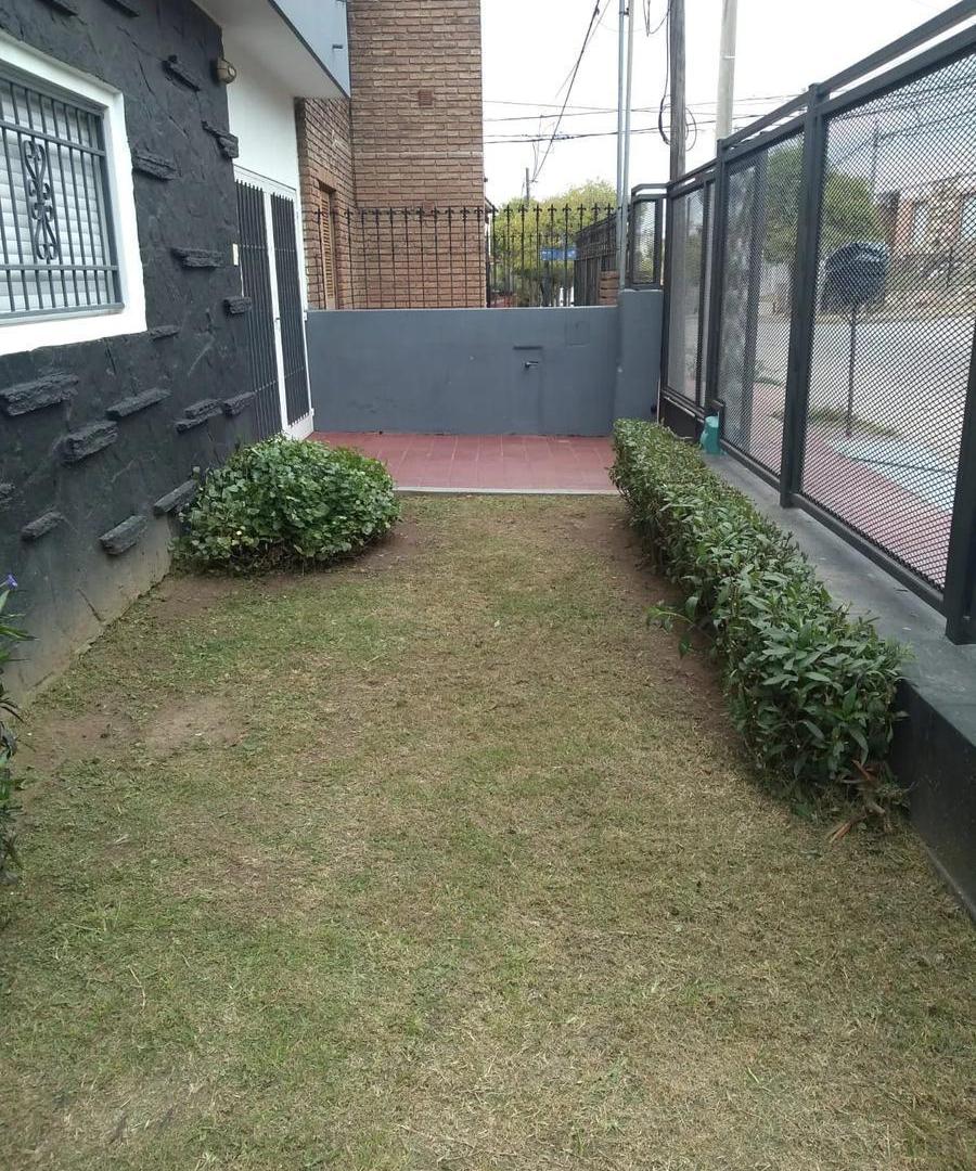 Foto de APTA CREDITOS VENDO EXCELENTE CASA EN Bº MAIPU 2da Seccion, EXCELENTE, imagen 2