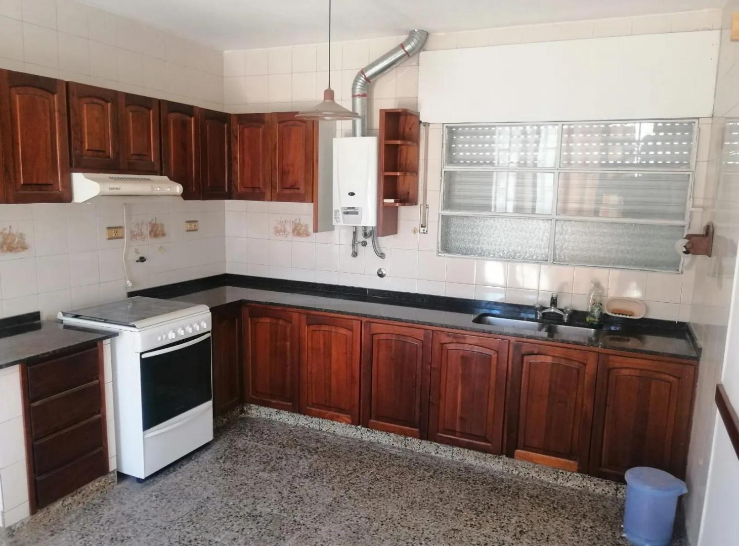 Foto de APTA CREDITOS VENDO EXCELENTE CASA EN Bº MAIPU 2da Seccion, EXCELENTE, imagen 4