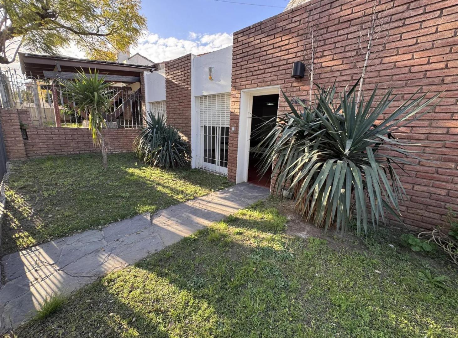 Foto de Apto crédito se vende Casa en Barrio Tablada Park, 3 dormitorios, patio, imagen 2