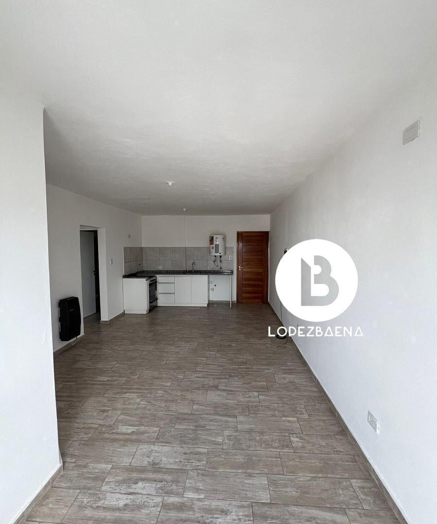 Foto de Departamento en Alquiler en Barrio General Paz, con balcon!, imagen 3