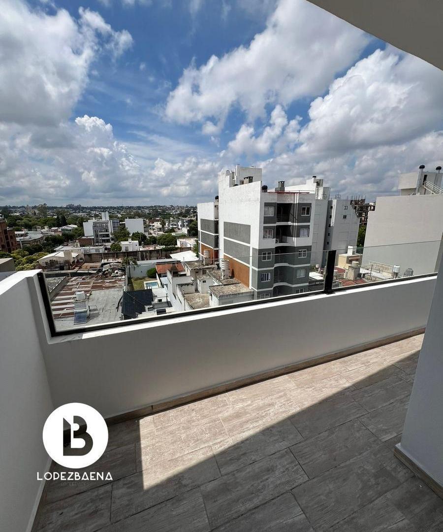 Foto de Departamento en Alquiler en Barrio General Paz, con balcon!, imagen 2