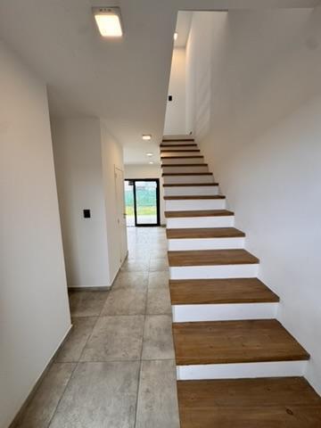 Foto de DUPLEX 2 DORMITORIOS COCHERA DOBLE DOCTA A 1 CUADRA DE PLAZA, imagen 1