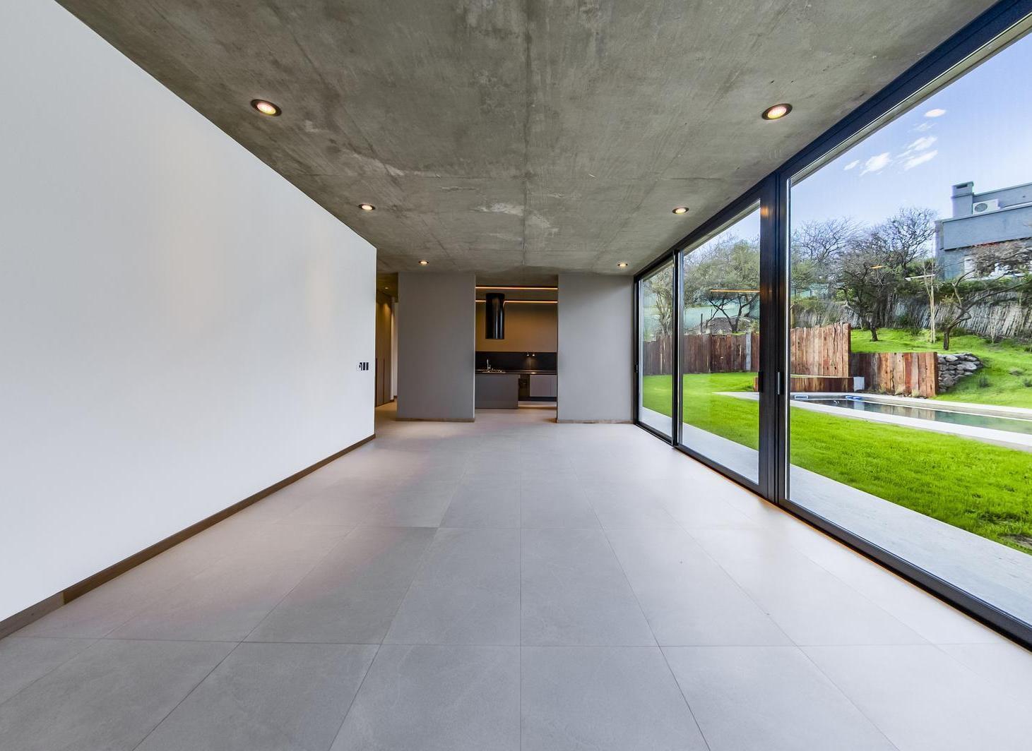 Foto de ¡CASA DE DISEÑO A ESTRENAR EN LA RUFINA! Planta Baja, imagen 1