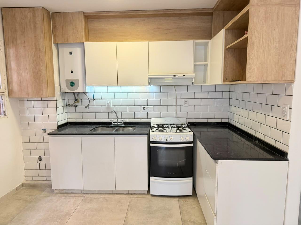 Foto de ALQUILER - DEPARTAMENTO 2 DORM - B° JARDIN, imagen 1