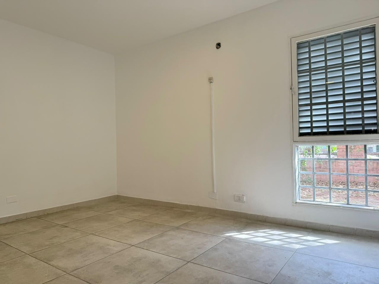 Foto de ALQUILER - DEPARTAMENTO 2 DORM - B° JARDIN, imagen 4