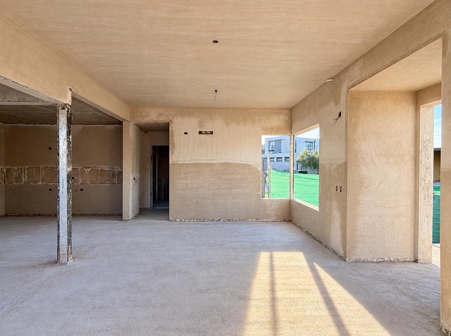 Foto de ANTIGUA ESTANCIA – VILLA ALLENDE! Una Planta, Pileta y Galería con, imagen 4