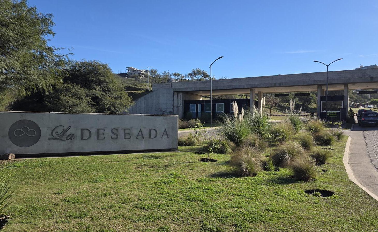 VENTA TERRENO EN COUNTRY LA DESEADA MANZANA 1 LOTE 3