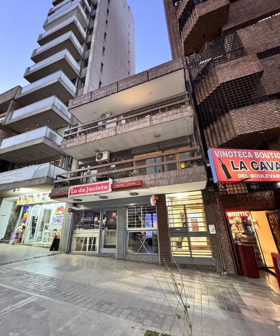 Foto de DEPTO 2 DORM BV SAN JUAN DESOCUPADO EN VENTA, imagen 2