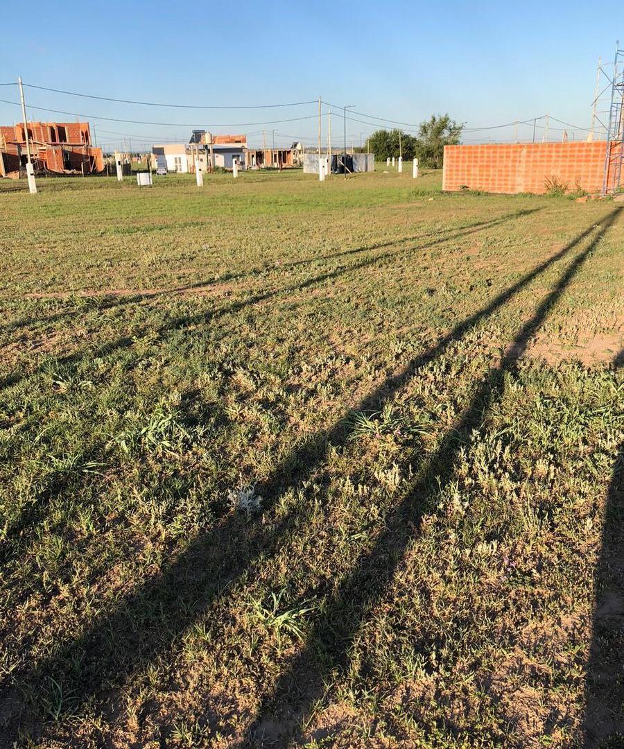 Foto de Lote 250 m2 Apto Duplex Docta Central - Posesion inmediata, imagen 3