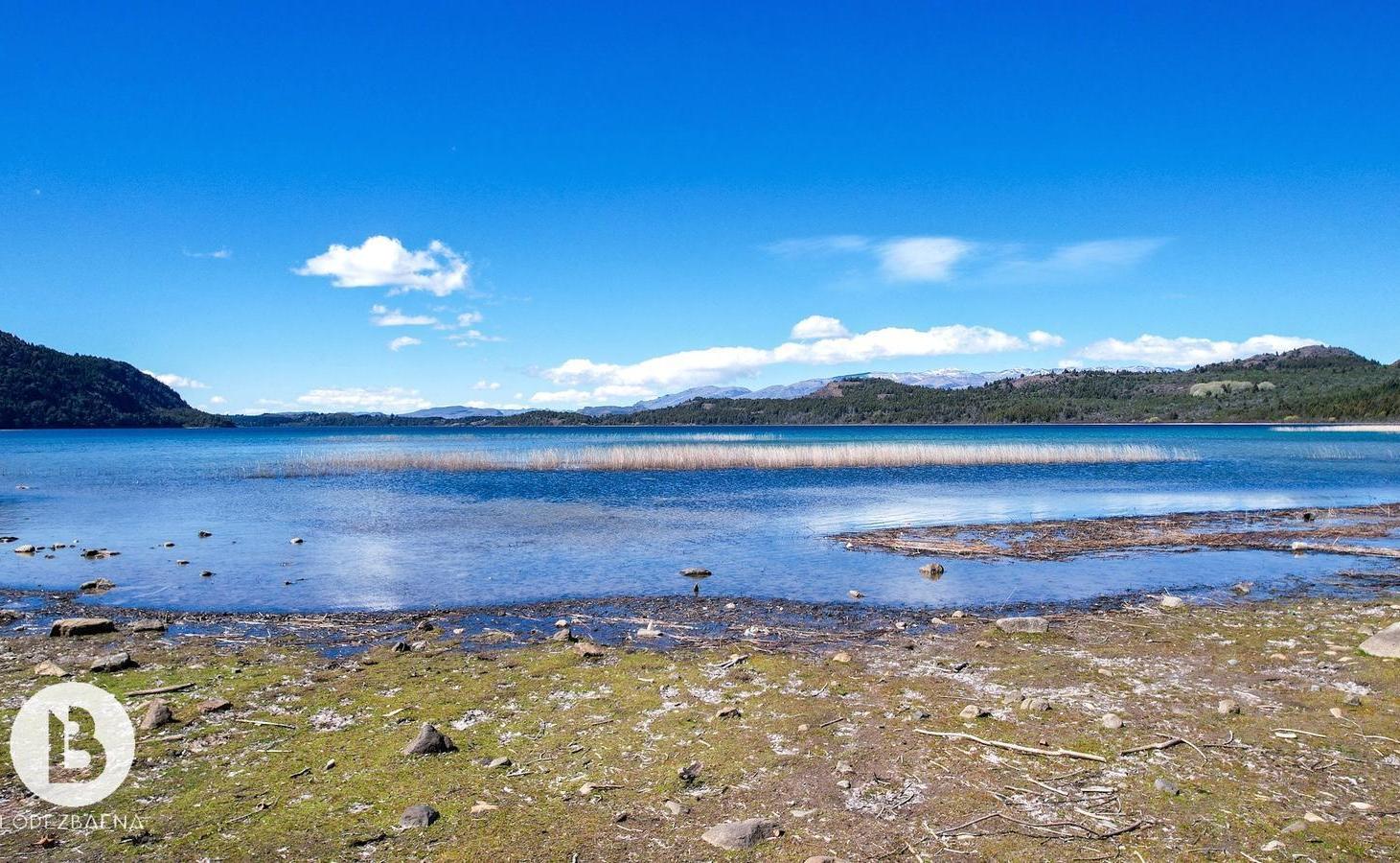 Foto de Campo a la Venta con costa de lago, imagen 4