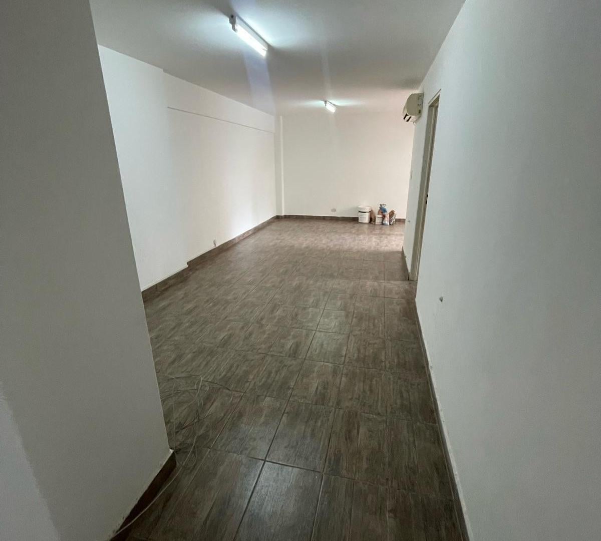 Foto de Venta pleno Centro Córdoba departamento 3 dorm con balcón, imagen 3