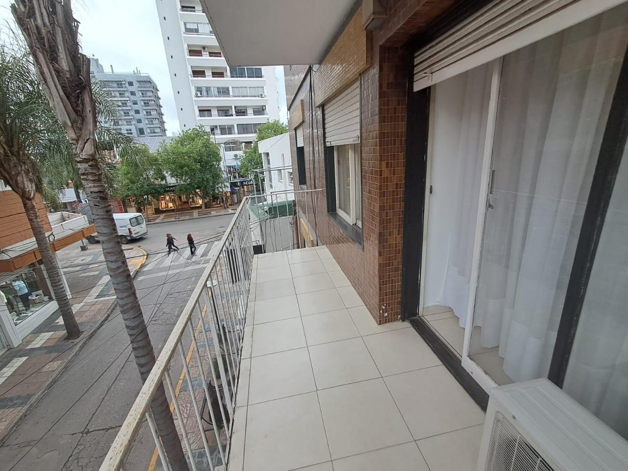 Foto de Alquilo Departamento en Villa Carlos Paz 3 dormitorios a metros del, imagen 1
