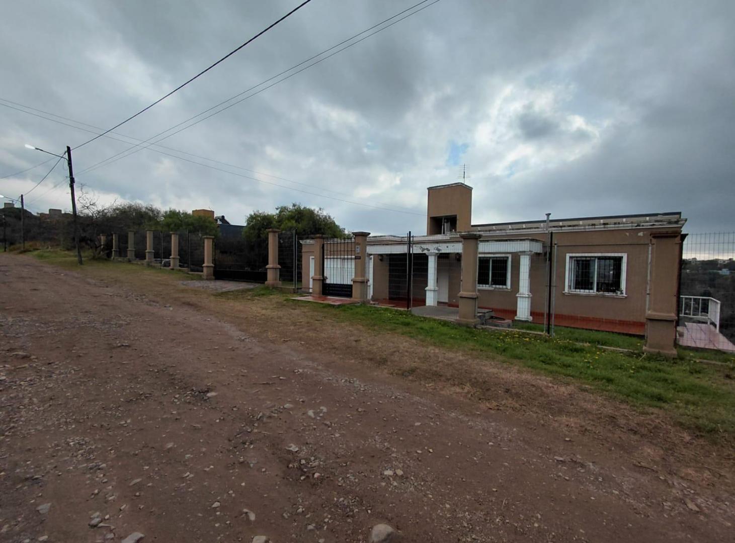 Foto de VENTA CASA MENDIOLAZA CON PILETA, imagen 3