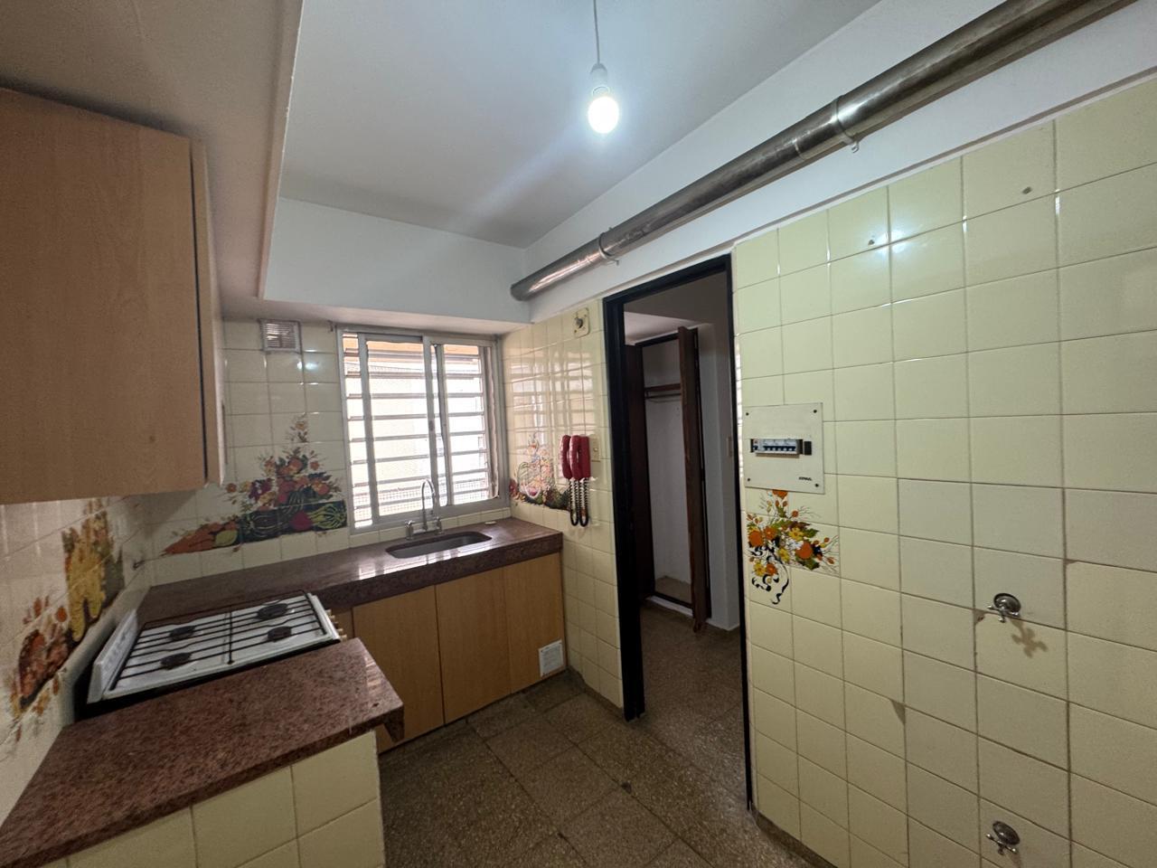 Foto de ENORME DEPA EN VENTA SOBRE CAÑADA. 3 dormitorios .Córdoba., imagen 5