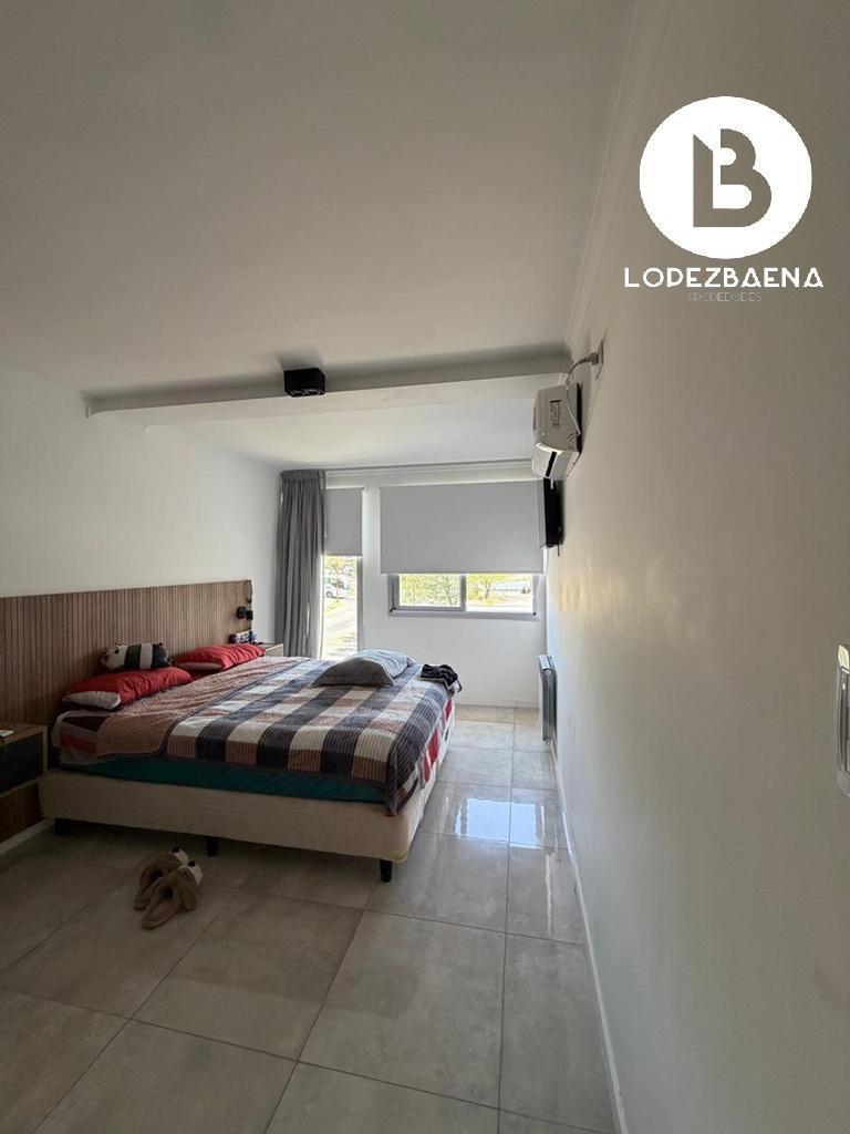 Foto de la propiedad en Avenida Peschiera del Garda y Bialet Masse, Villa