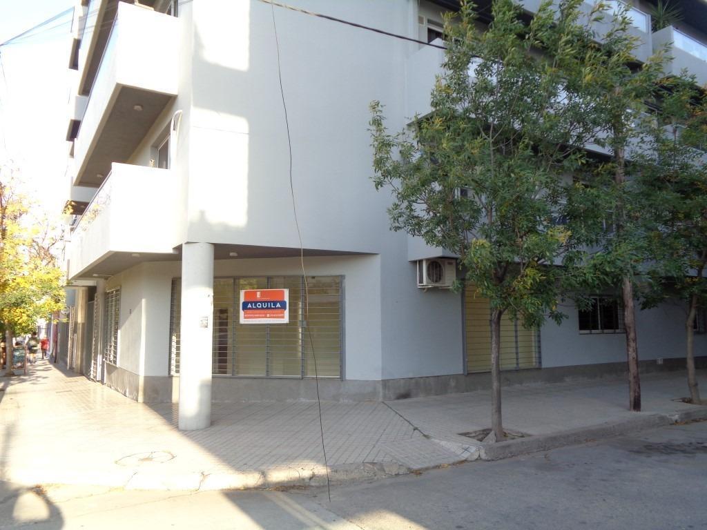 Foto de VENTA LOCAL COMERCIAL EN B ALBERDI, IDEAL INVERSION!!!, imagen 4