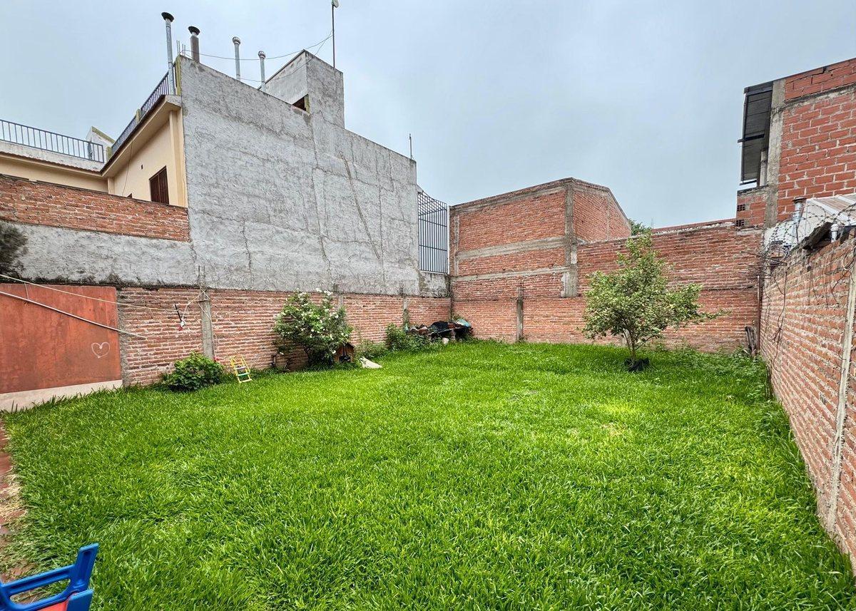 Casa 4 Dorm. Perico Bº San Isidro 250 m² 2