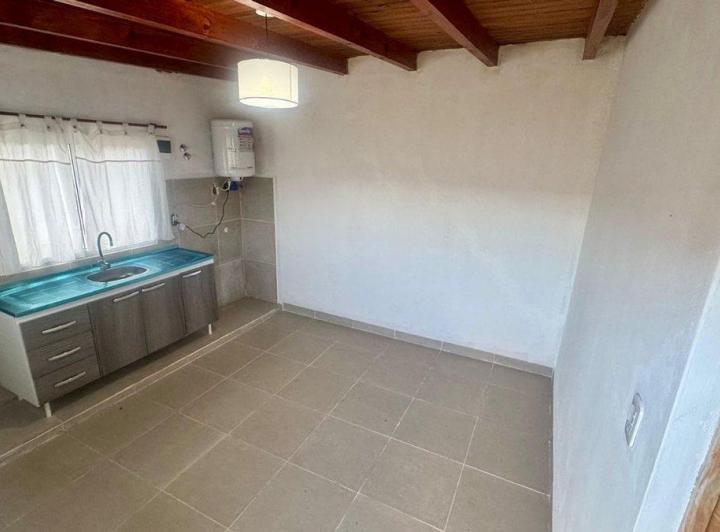 VENTA CASA 400 M² B° LOS PERALES 3