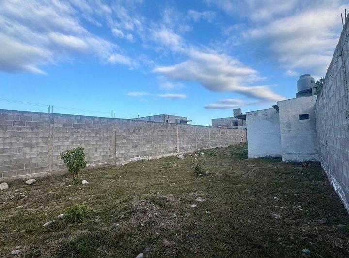 VENTA CASA 400 M² B° LOS PERALES 2