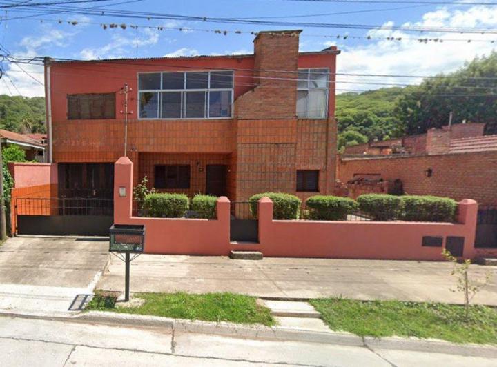 VENTA CASA B° LOS PERALES - 760 M² - 5 DORMITORIOS 1