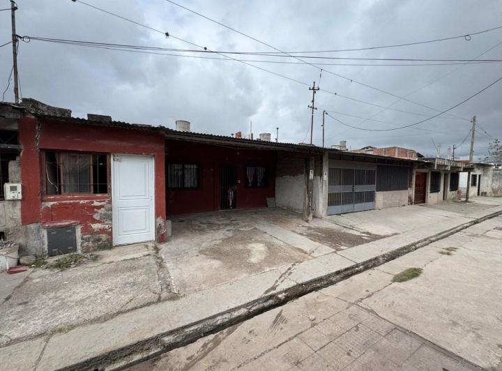 VENTA CASA 3 DORM - B° ALTO COMEDERO 4