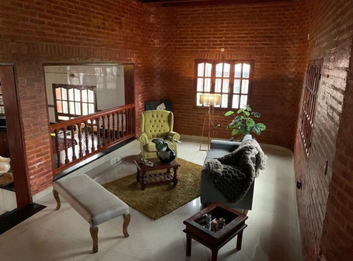VENTA CASA 4 DORM  793,65 M2 - B° ALTO COMEDERO 5