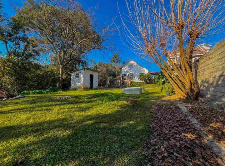 VENTA CASA 3 DORMITORIOS -B° ALTO LA VIÑA 4